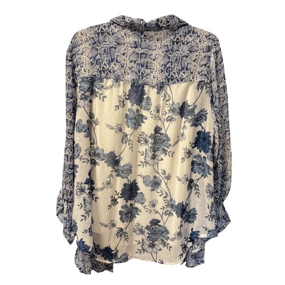 Westport blouse Sz 1X Blue/White Floral Snake Print Button-Up Shirt With Inner T - Picture 12 of 12
